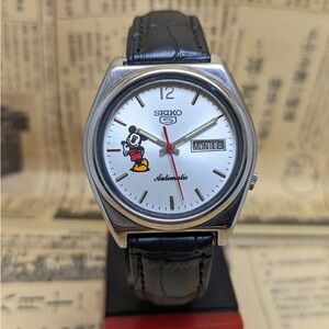 Seiko 5 Automatic Mickey Mouse Dial – Vintage Character Classic